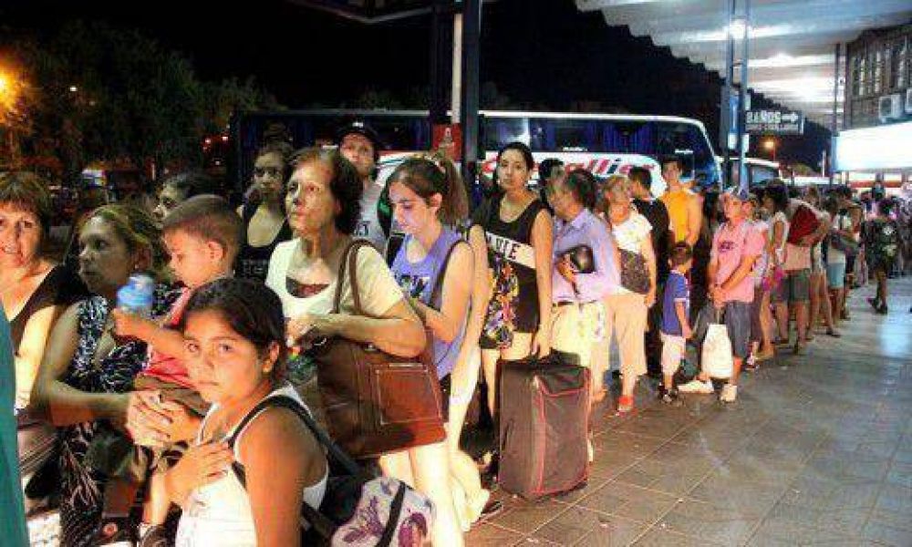 Carlos Paz alcanz� el mill�n de turistas y afirman que se trata de la mejor temporada de la historia