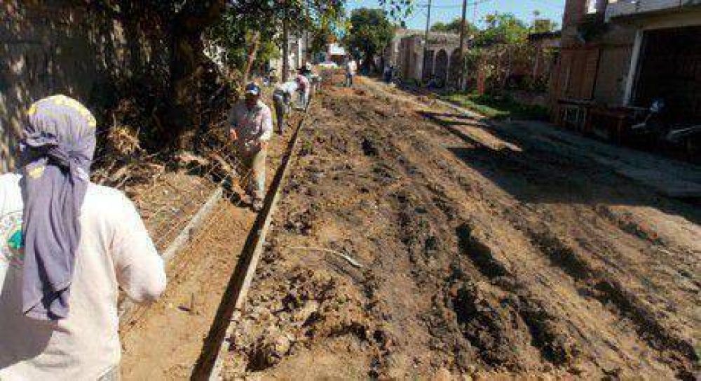 Mantenimiento de la v�a p�blica en diferentes frentes del ejido urbano