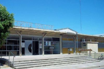 Fue a atenderse a un hospital y le rob� plata a una enfermera
