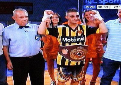 Rueda estira su invicto con otro nocaut