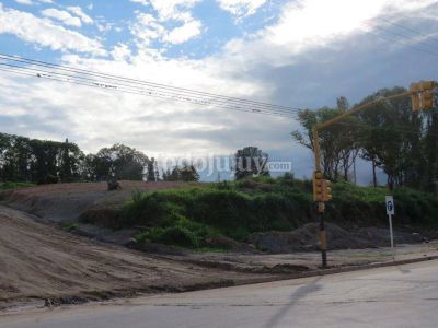La Ciudad C�vica trabaja en sus desag�es pluviales