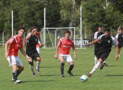 Carrillo encendi� al Pincha justo en la previa del cl�sico 