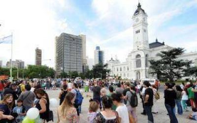 Problemas con el Procrear en La Plata: Vecinos convocan a acampe frente al Municipio