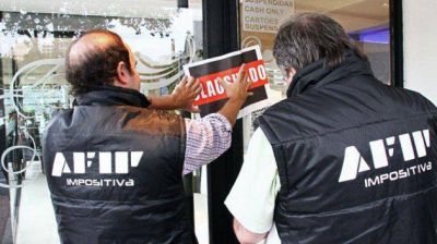 En Iguaz� y Posadas la AFIP clausur� varios locales comerciales