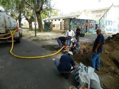 Obras Sanitarias elimin� conexi�n irregular en edificio del Barrio Alfar