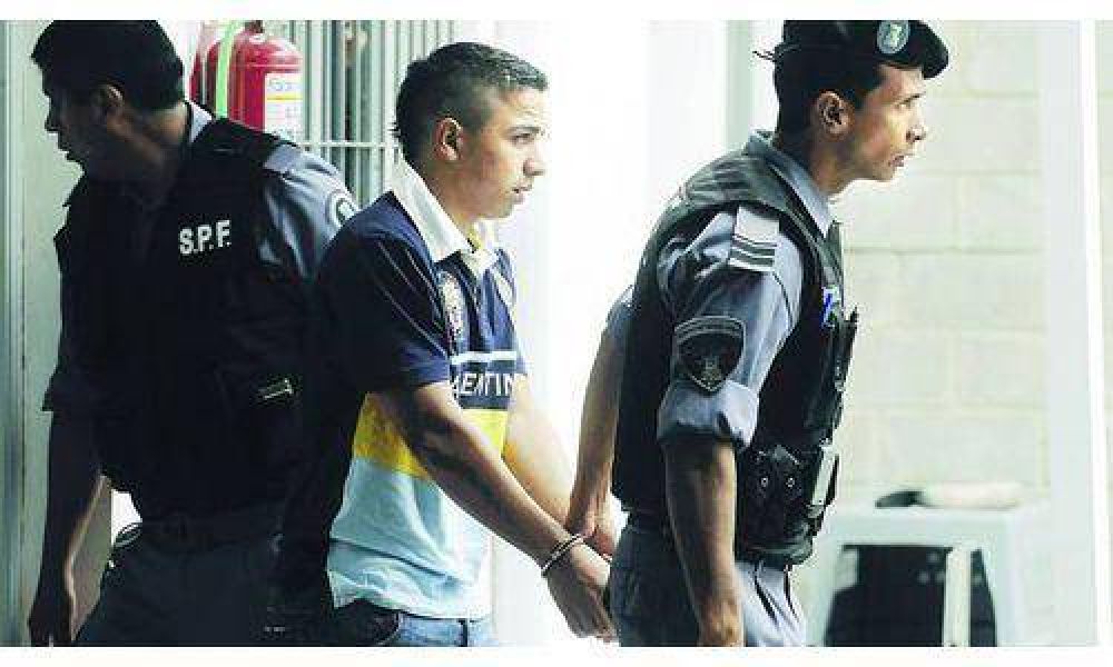 Se fug� uno de los asesinos de Mat�as Berardi