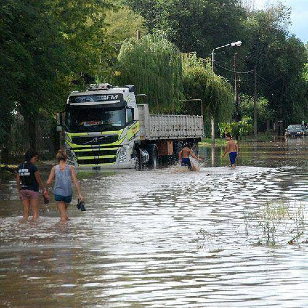 La ciudad, otra vez qued� bajo agua