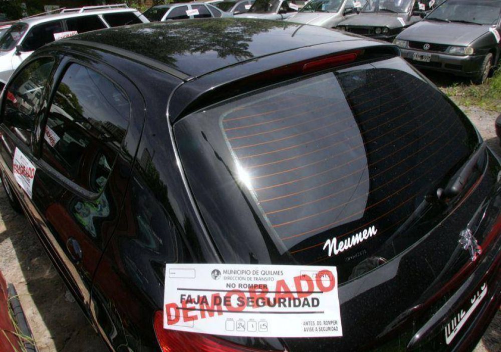 Tr�nsito: Demoran 129 veh�culos en la Ribera