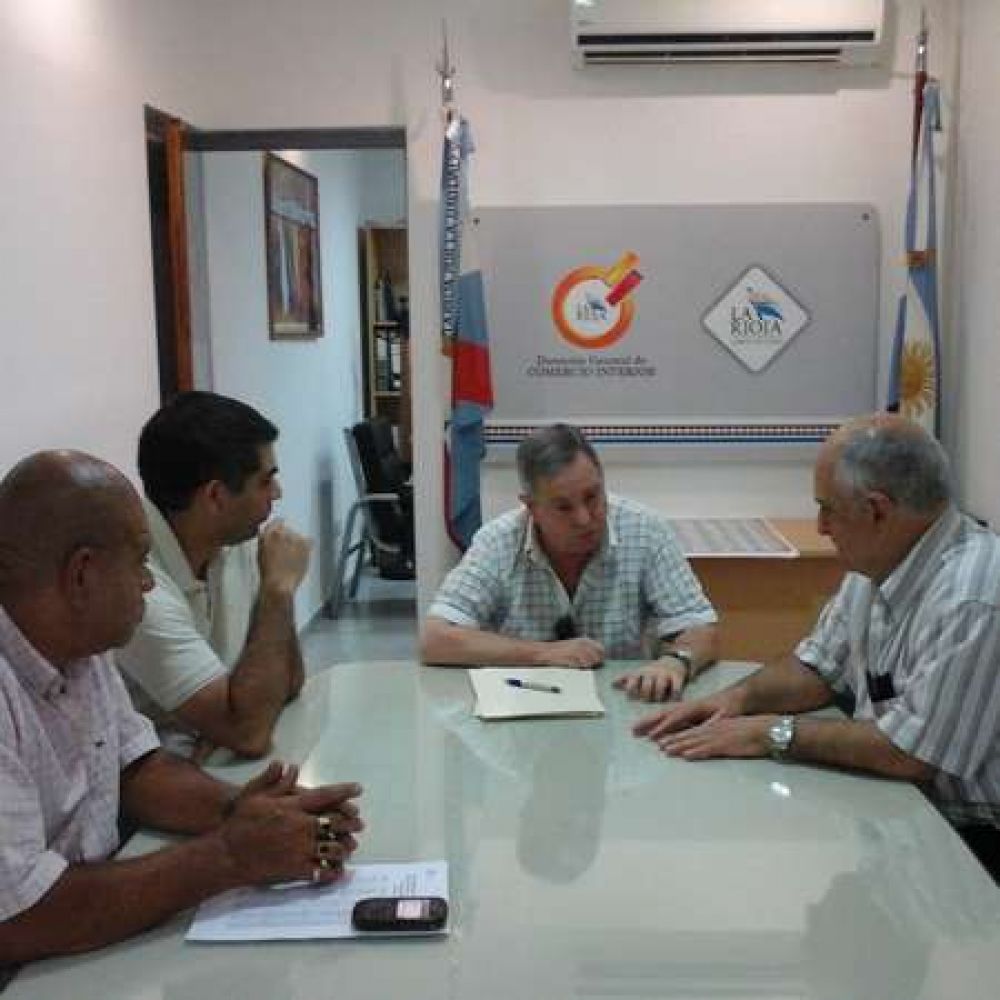 Firman acuerdo por la primera etapa del programa 