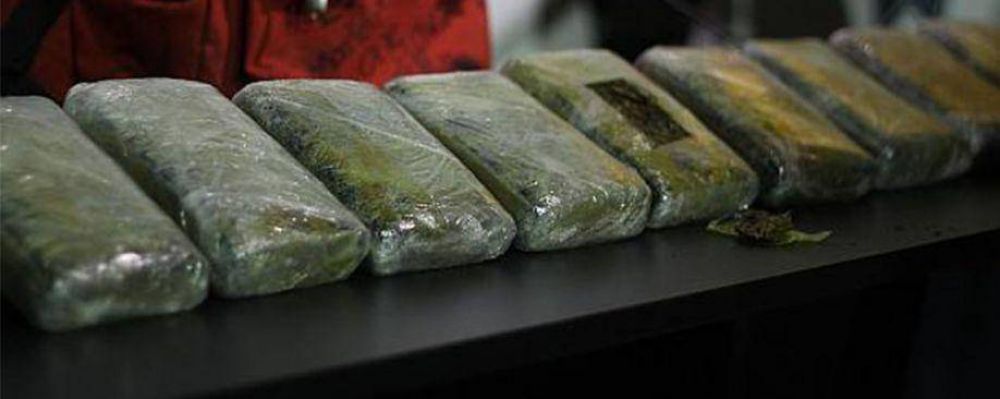 GENDARMER�A SECUESTR� M�S DE 19 KILOS DE MARIHUANA