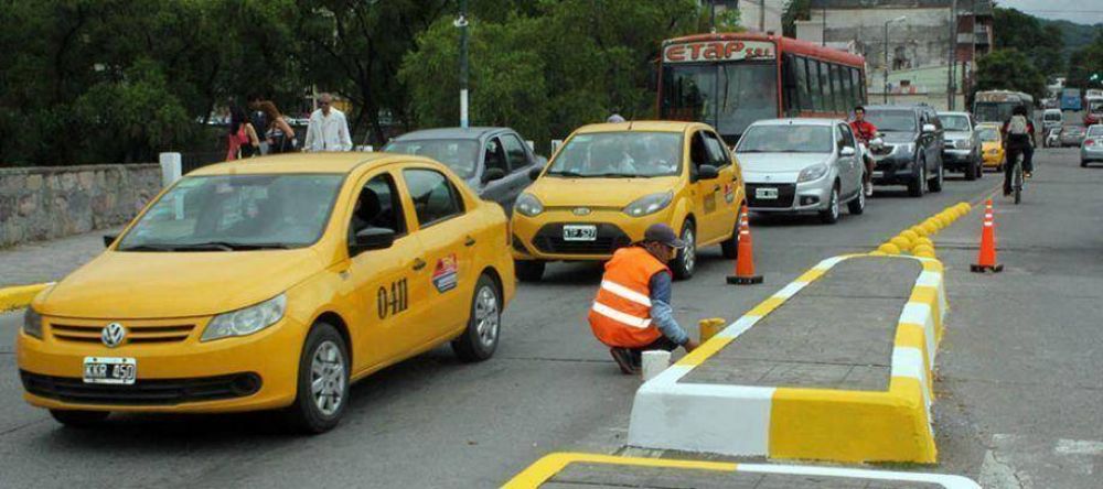 SE REPUSIERON LOS COLORES NOMENCLADORES VIALES EN EL PUENTE GORRITI DE ESTA CUIDAD