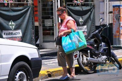 El Ministerio de Salud emiti� recomendaciones para evitar golpes de calor