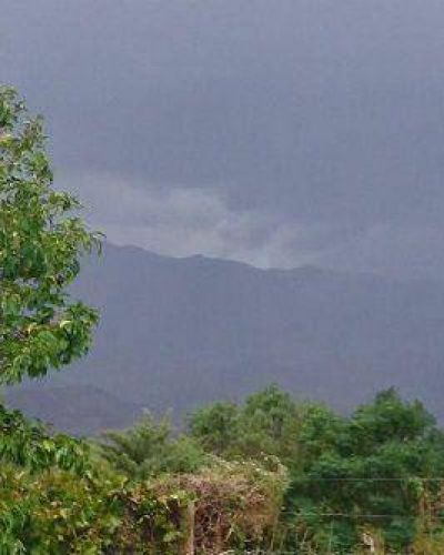 La lluvia lleg� a Calingasta y el viento ocasion� cortes de energ�a en distintos departamentos