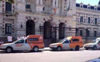 Ins�lito: Veh�culos oficiales de Seguridad Vial de la Provincia no tienen seguro y VTV