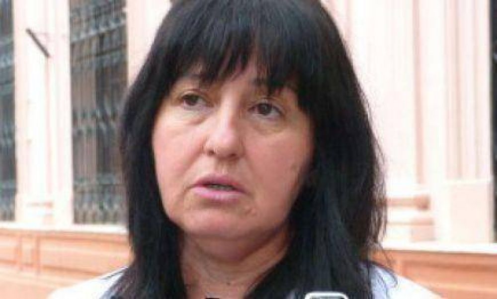 La intendenta de Corpus encerr� a trabajadores que realizaban asamblea