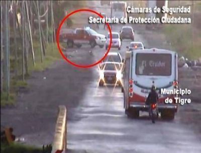 Por bot�n de p�nico en colectivo en Tigre detiene a un pasajero agresivo 