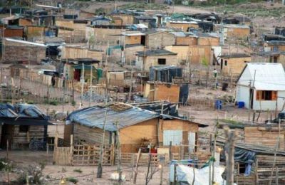 Ordenan abastecer de agua potable al Sector 7 de Mayo