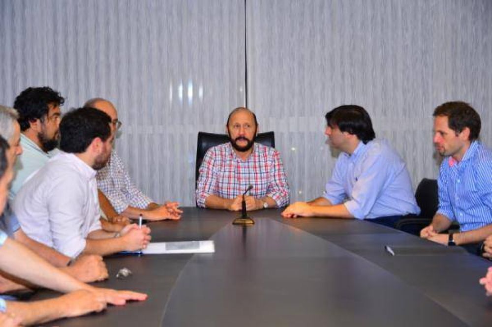 EL GOBIERNO YA CEDI� TERRENOS PARA LA CONSTRUCCI�N DE VIVIENDAS DEL PROCREAR
