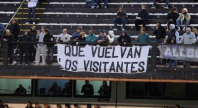 Gol de Scioli: A partir del segundo semestre, vuelven los visitantes a las canchas en Provincia