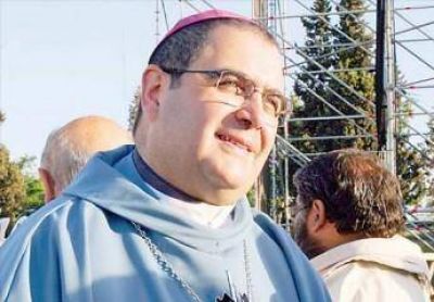 Mons. Buenanueva alienta a vivir la fe en la sociedad actual