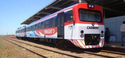 El tren Posadas Encarnaci�n transport� a m�s de 100 mil personas en menos de un mes