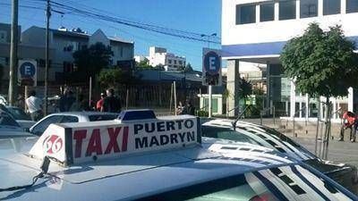 Otro violento robo a taxista provoc� airada reacci�n de los choferes
