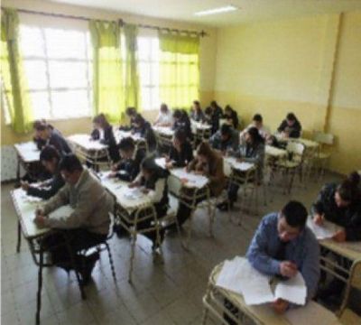 Culminan jornadas de capacitaci�n para ingreso a la Polic�a en El Calafate