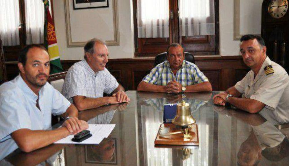 S�nchez recibi� al nuevo jefe de Prefectura Quequ�n