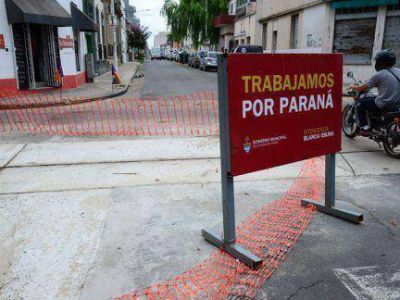 Avanzan las obras para mejorar los drenajes pluviales en Paran�