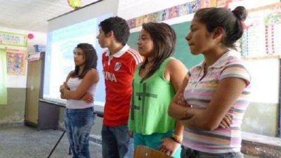 Los chicos de Lomas de Taf� disfrutan de las escuelas de verano