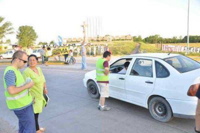 Azul: este s�bado se movilizan para reclamar por el estado de las rutas