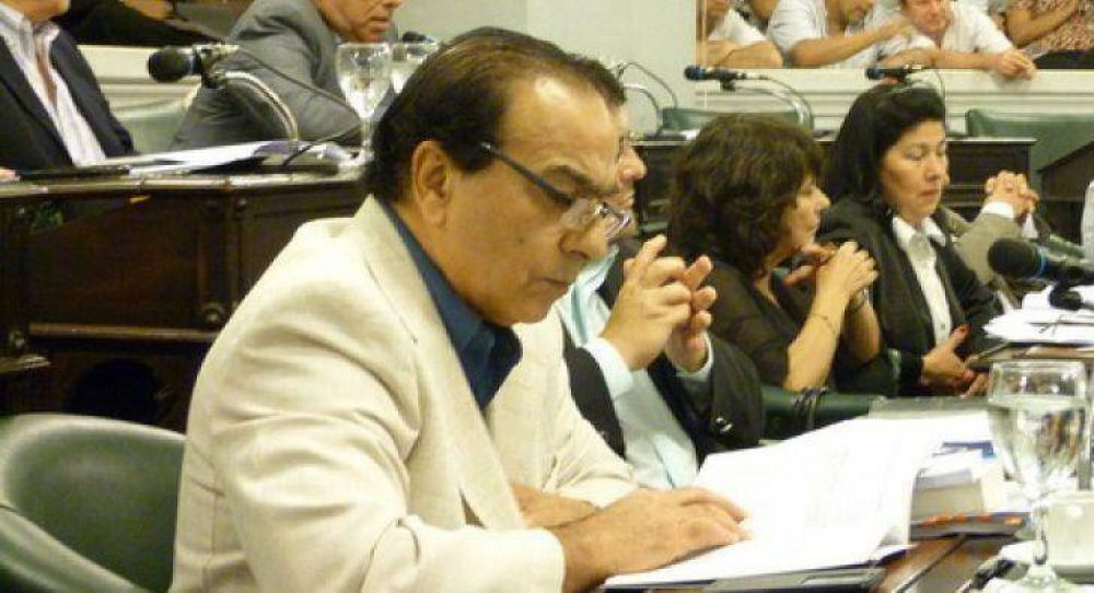 Aseguran que hay un plan de re-reelecci�n