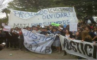 Caso Mat�as Berardi: Marcha al Obelisco para exigir la recaptura del asesino