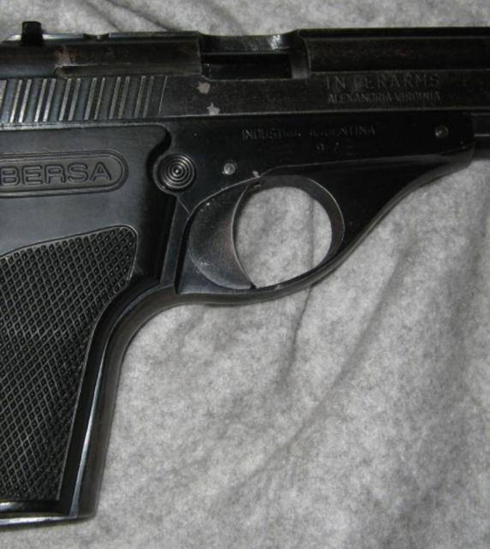 Un joven de 19 a�os se mat� de un disparo en la cabeza cuando beb�a