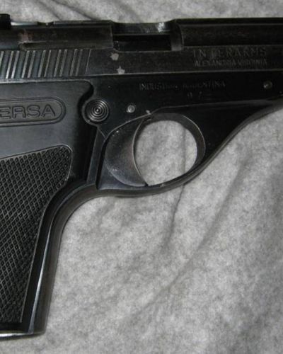 Un joven de 19 a�os se mat� de un disparo en la cabeza cuando beb�a