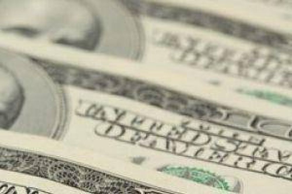 D�lar blue cede 15 centavos a $ 13,60. El BCRA compr� otros u$s 20 M