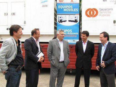 Equipos de energ�a m�vil: fueron supervisados por Laporta y el Intendente de Chacabuco