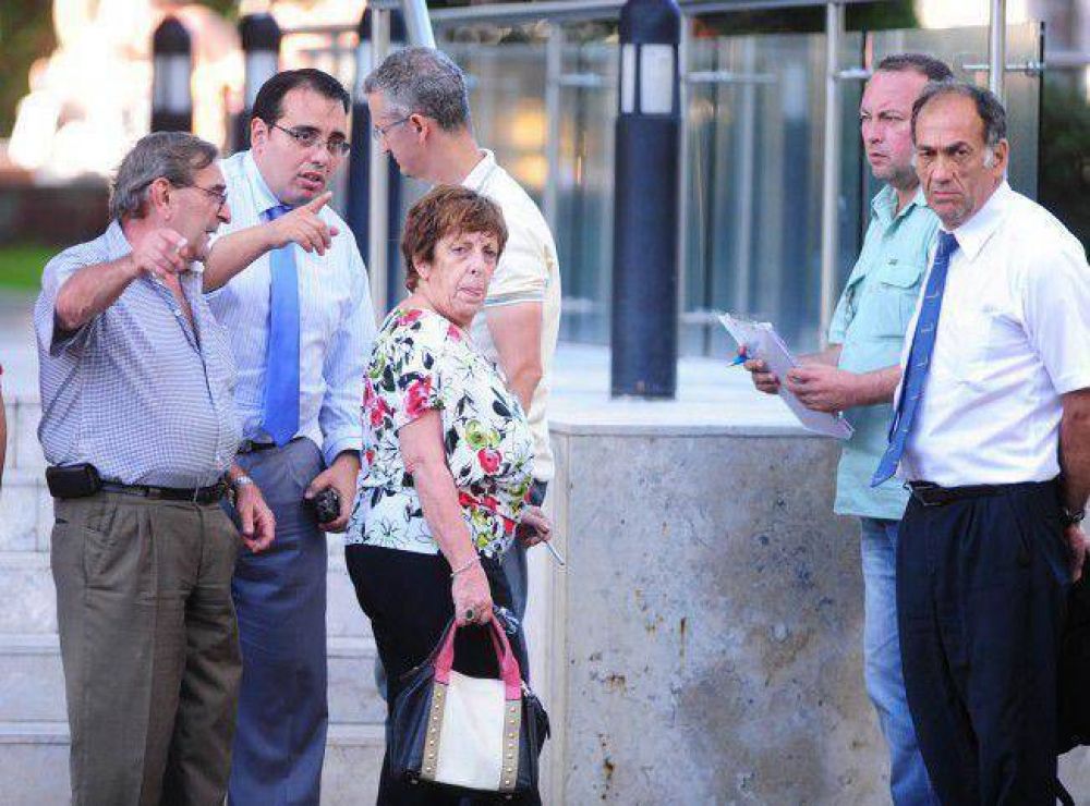 Las cuatro inc�gnitas sobre la muerte de Nisman deber� despejar la Justicia