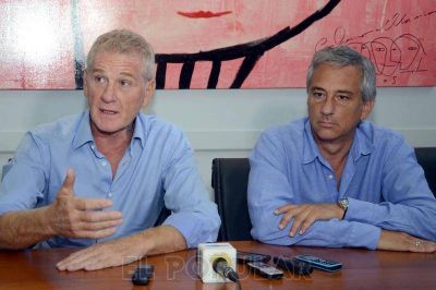 En Olavarr�a, De Narv�ez carg� contra Scioli y reclam� claridad en el caso Nisman