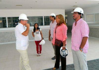 Hospital Bicentenario: En abril comienza el traslado y en agosto entrgar�n la obra