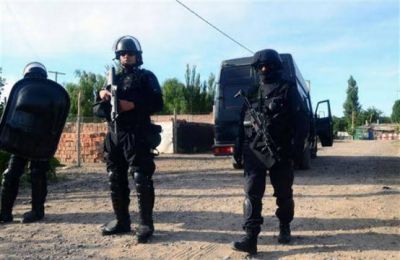Otro menor baleado en ri�a en Toma La Familia