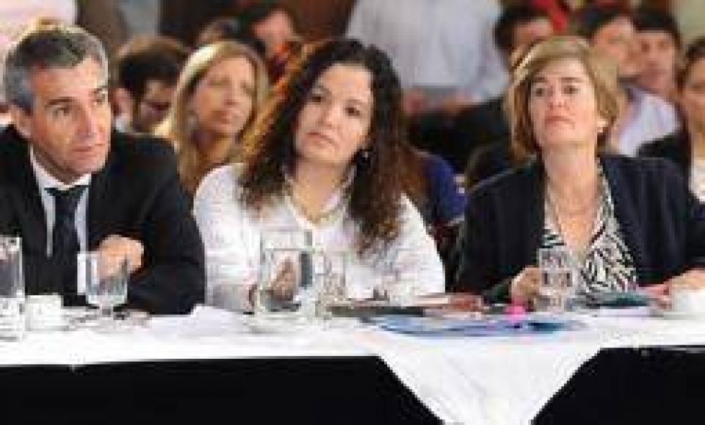 Tere Luna llam� a �proteger� a la presidenta Cristina Kichner