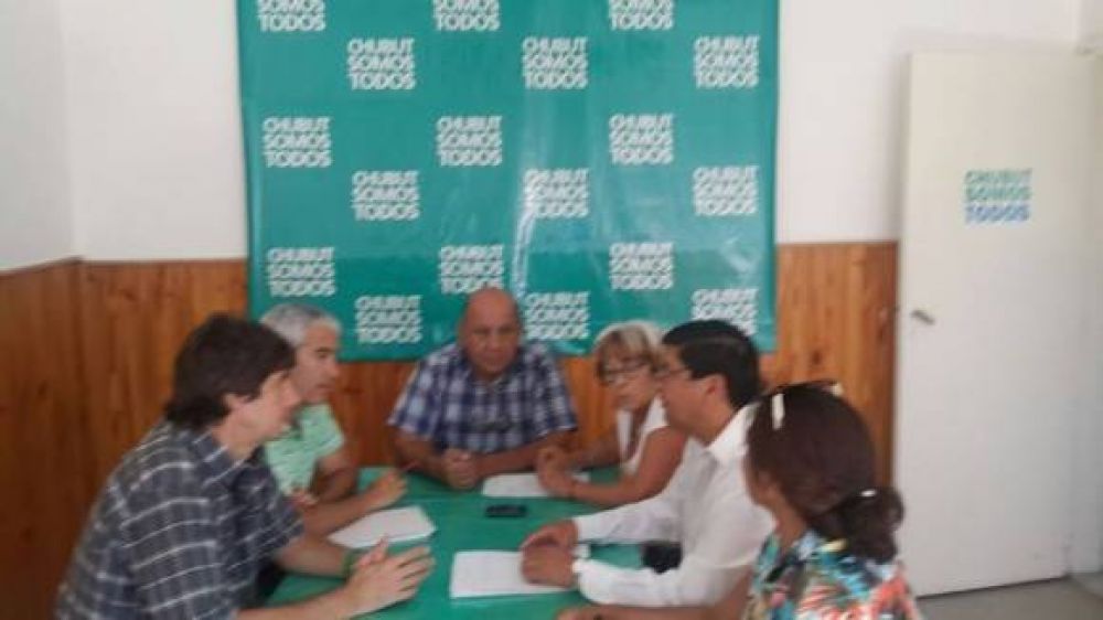 Chubut Somos Todos y Provech acordaron trabajar sobre la agenda que marca la gente