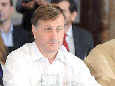 Catal�n Magni oficializ� su candidatura a gobernador