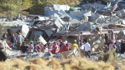 Tragedia y milagro en M�xico: 