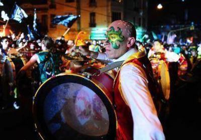Arrancan los carnavales porte�os