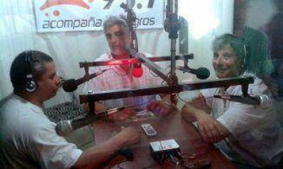 Polic�as ocupas del barrio de las torres amenazaron a periodistas de FM Wen