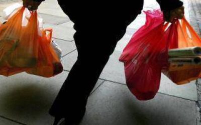 Bah�a Blanca: A partir del 2 de marzo ya no entregar�n bolsas camiseta