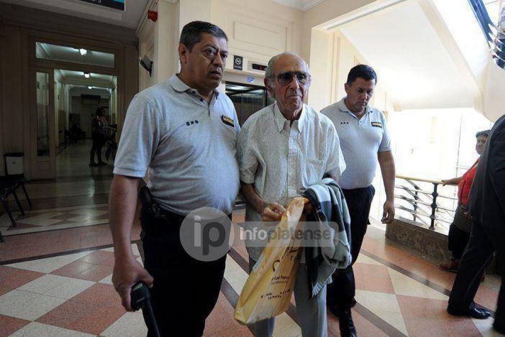 Mujer ofrece alojar a Barreda en su casa