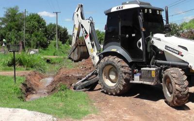Obras P�blica trabaja en la limpieza de la cuenca del Facu